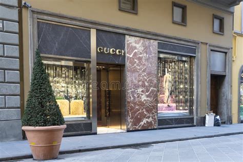 Gucci store florence fl